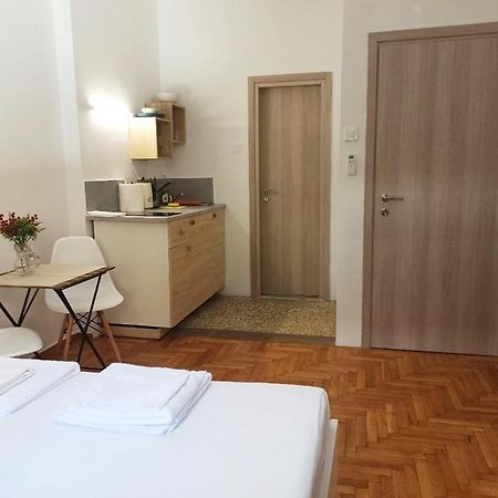 Apartmán Rustic Studio Atény Exteriér fotografie